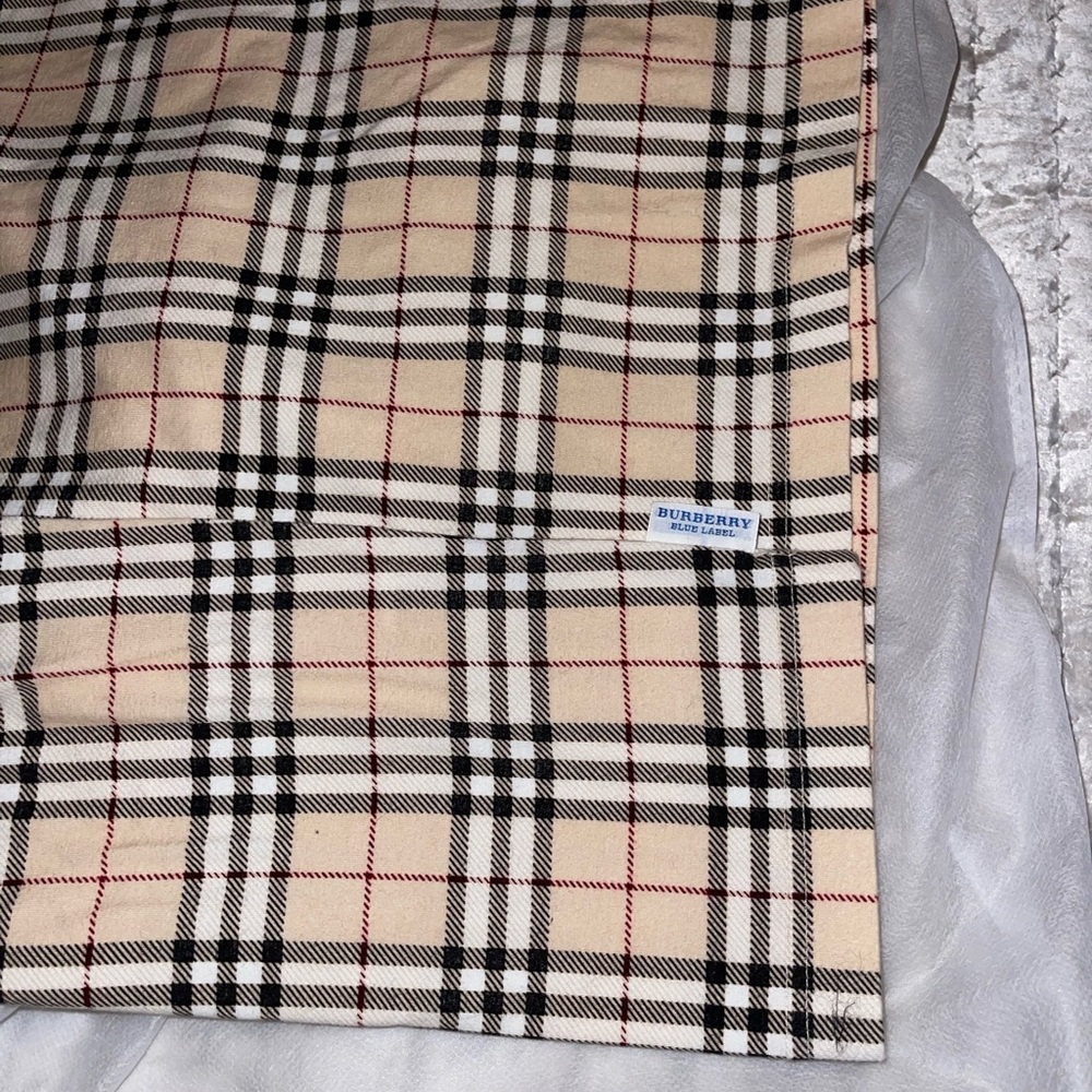 Burberry Preloved shirt size L excellent condition size is shown on picture. - Picture 9 of 12